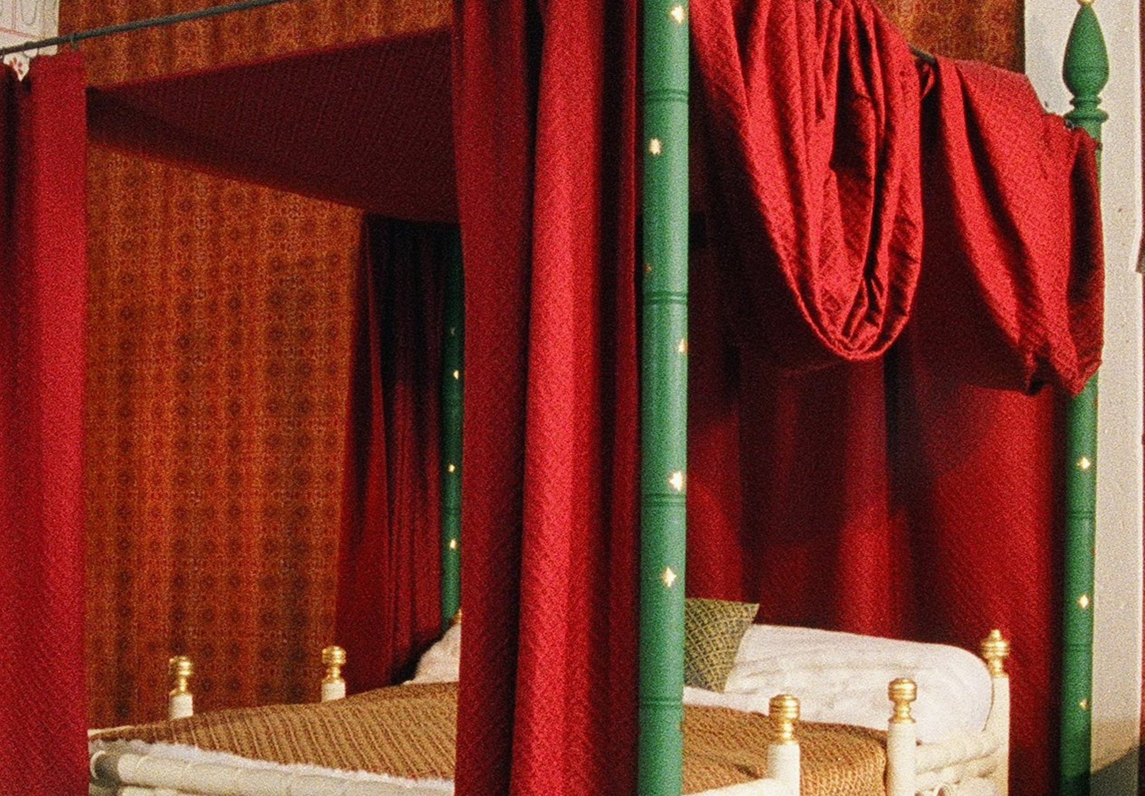 King Edward I's Tester Bed