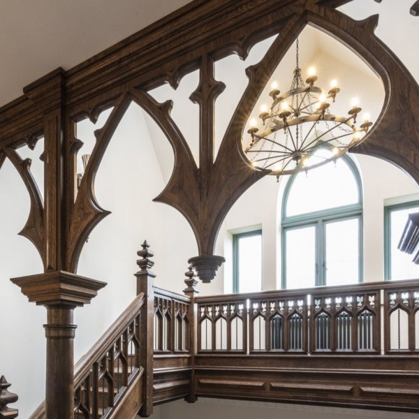 Bespoke Solid Oak Gothic Gallery Balustrade by Stuart Interiors